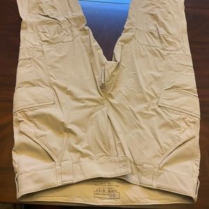 5.11 tactical series khaki give n go waterproof pants size 36x32